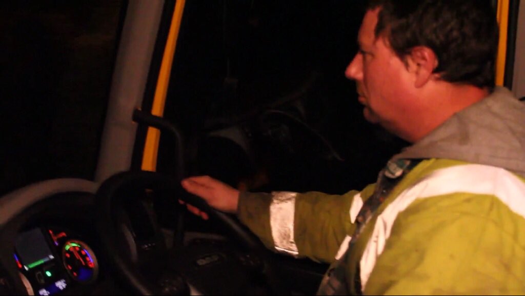 CORMACltd's tweet photo. The gritters were out throughout the night and continue to do so today. All working very hard to keep #Cornwall safe. Please only drive if absolutely necessary. 

#CornwallWinter #ccsnow https://t.co/2eaCpRBmjG