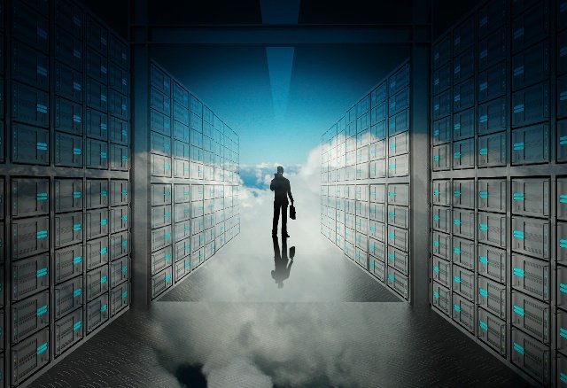 Profitap's tweet image. Curious to find out why a network TAP is the perfect tool for monitoring and troubleshooting? Then read our latest blog article ➡ hubs.ly/H0b77x-0 #networktap #networkmonitoring