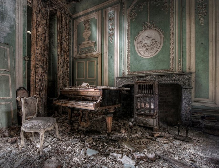 ATennesseelife's tweet photo. The Higdon Hotel

Built in 1914 in Polk County, TN to accomodate new people traveling via the railroad. 

Lost in time. https://t.co/zf5Jlh9Vvv