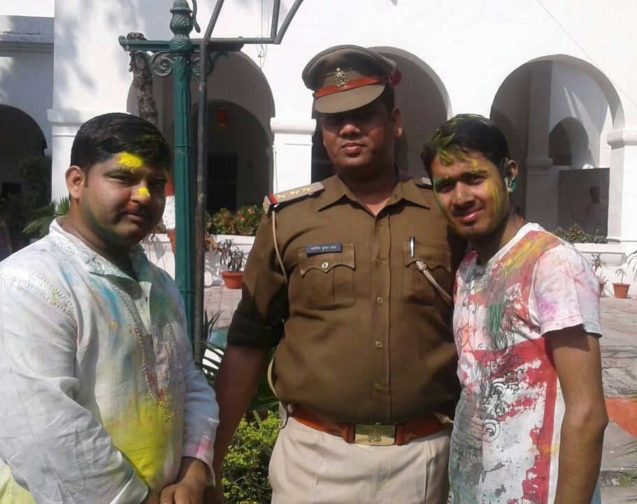 GopalNarayanmi3's tweet photo. Happy Holi.. https://t.co/FaUYUsLg0V