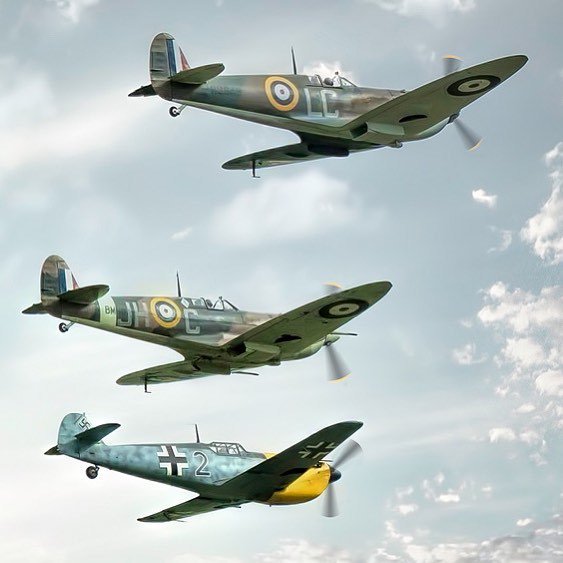 dstoddartphotos's tweet photo. Spitfire and Buchon Flypast ! #flyinglegends #airshow2016 #warbird #warplane #ww2 #ww2planes #ww2history #wwiiaviation #propblur #excellentaviation #spitfire #buchon #aviationphotography #aircraftphotos #aircraftphotography #aircraftrestoration #battleof… https://t.co/BHmxMn3yo9 https://t.co/GYvFlG5Sgl