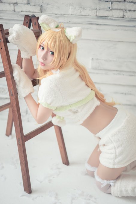 コスプレイヤーよるるのTwitter画像43