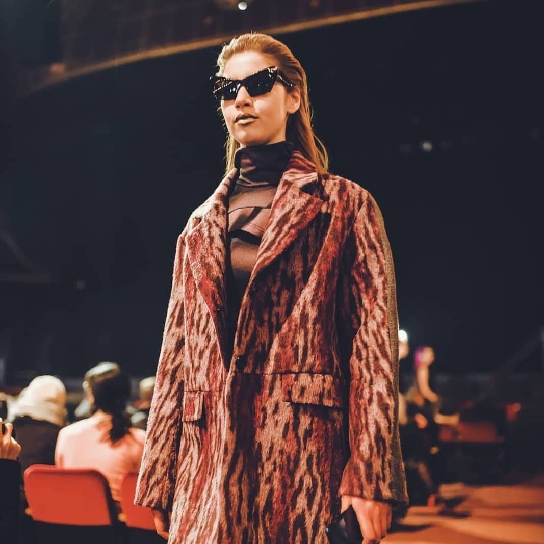 UKHonor's tweet photo. ✨✨✨#Honor9Lite vs. #Koché ✨✨✨
Few snaps from the Paris Fashion Week 2018 - Technology & Fashion
#ParisFashionWeek #pfw2018 #Maxyourstyle #Beyourselfie #koche #fashion https://t.co/uFJj1Pxcis