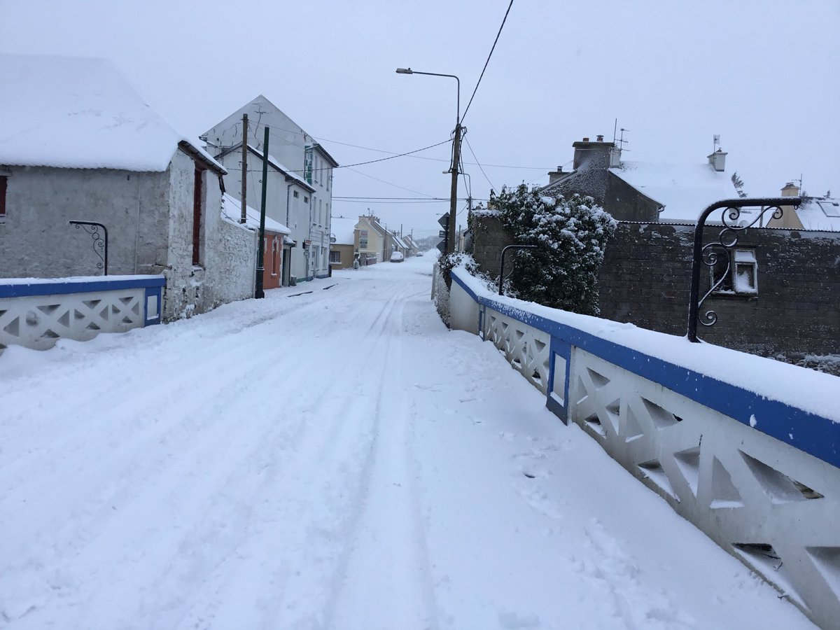 ourkerry's tweet photo. Great pics of #Ballylongford by Mamie Kearney #stormemmakerry https://t.co/f3joNo9mwD