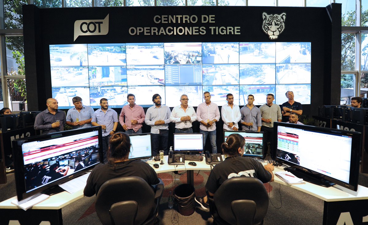 zonanortehoy's tweet photo. ➡️ @ZamoraJulio en los 10 años del COT: “Tigre fue pionero y hoy es modelo en seguridad a nivel nacional” https://t.co/qzNY7QC74G https://t.co/NF8fgBRqJT