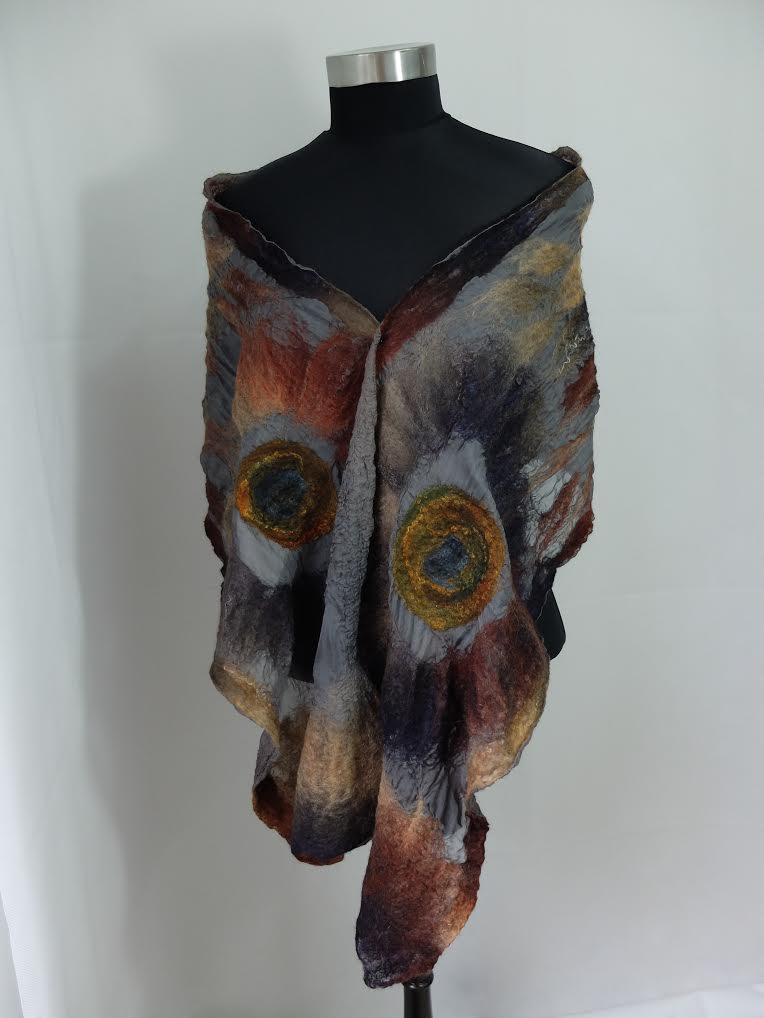cornwoolly's tweet photo. With us on 18th March at Heratlands, Pool: https://t.co/PfAvmSkD1q #lovecornwall #swisbest #creativity #handmade #felt #feltcreation #fibre #wool #fleece #heartlandscornwall #pool #redruth #cornishcrafters #textiles https://t.co/NLHY76u5Wr