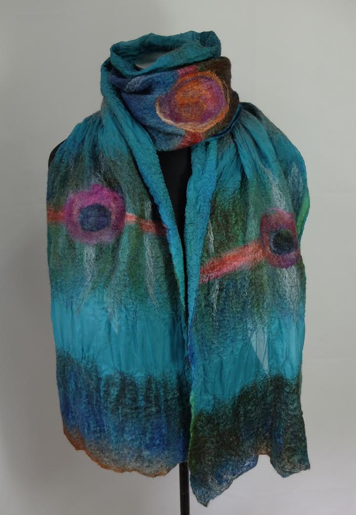 cornwoolly's tweet photo. With us on 18th March at Heratlands, Pool: https://t.co/PfAvmSkD1q #lovecornwall #swisbest #creativity #handmade #felt #feltcreation #fibre #wool #fleece #heartlandscornwall #pool #redruth #cornishcrafters #textiles https://t.co/NLHY76u5Wr