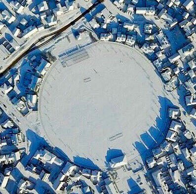 Kings_HillCC's tweet photo. Kings Hill Cricket Ground looking very uncrickety⛄️ https://t.co/4WZbaOqNx5