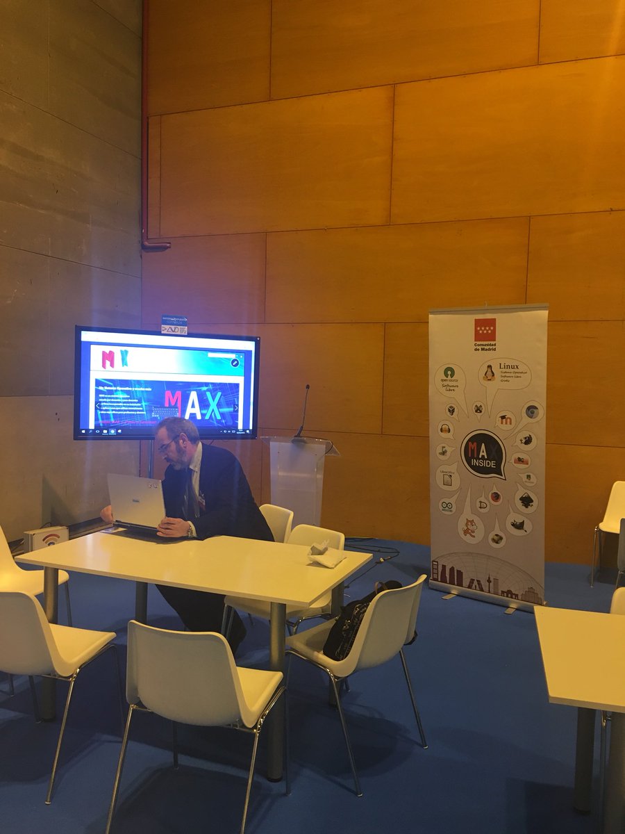#madridpartyMAX comienzan los preparativos, os esperamos a las17:00 <a href="/innovacion_edu/">Educación Innovación</a> <a href="/jesedu/">Jesús</a> <a href="/MAX_MAdridlinuX/">MAX</a> <a href="/MalenaRubio/">Malena Rubio</a>