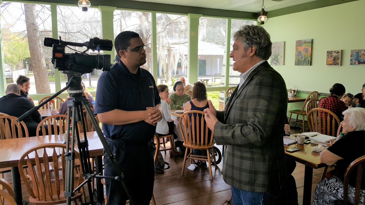 Vermilionville's tweet photo. Another great First Friday French Table learning session in our restaurant, La Cuisine de Maman! Develop, sharpen your French as we engage one another. It's FREE! Join us Friday, April 6 at 8:30 a.m. Thanks #KADN for the coverage.  #ExperienceVermilionville https://t.co/qDAfoRV9yG