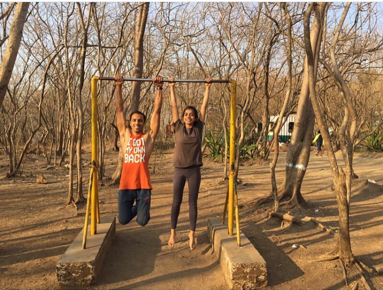 quarterpillars's tweet photo. #calisthenics #india #bars #outdoors #workout #nogymnoproblem #nogymneeded #stayfit #instafit #outdoorworkout #fitness #pullups #hanging #noequipment #noproblem #fitnessmotivation #punefitness #teamjbars #arai #pune #calisthenicsworkout #strength #e #jungle #qp #quarterpillars https://t.co/5bKjaZP8N8