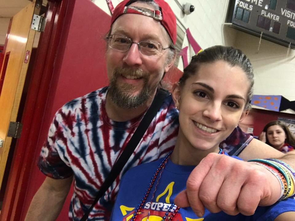 skyescacchetti's tweet photo. let’s kick off this #SHMD18 fabulous friday with some sick pics from last years red& blue day #thon #thon2018 https://t.co/EMuctg7jXH