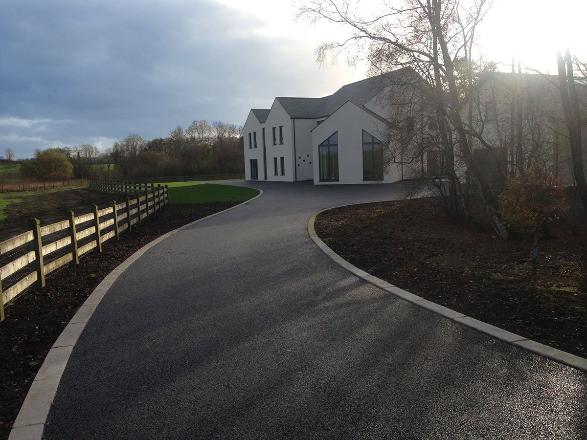 FPMcCann's tweet photo. FP McCann provides extensive #residential and #commercial #surfacing solutions in Northern Ireland and Republic of Ireland specialising in the provision of #bitmac and #asphalt. To enquire, please call us on 028 7964 2558 or alternatively you can email sales@fpmccann.co.uk. https://t.co/StvjHsdJVh