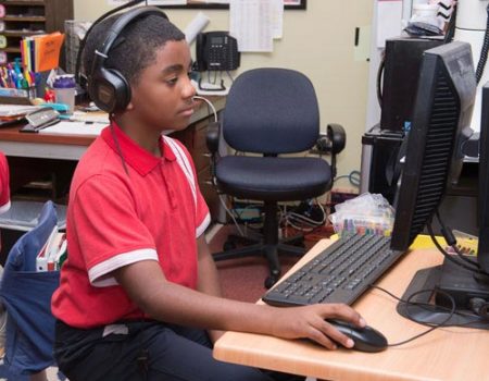 sstadvancement's tweet photo. A common complaint among students is boredom within the classroom. STEM classrooms are built around individualized pacing. Students are able to go slower if they need more time, or faster if they accelerate in a particular assignment because the curriculum has that flexibility. https://t.co/WyneFTKJAu