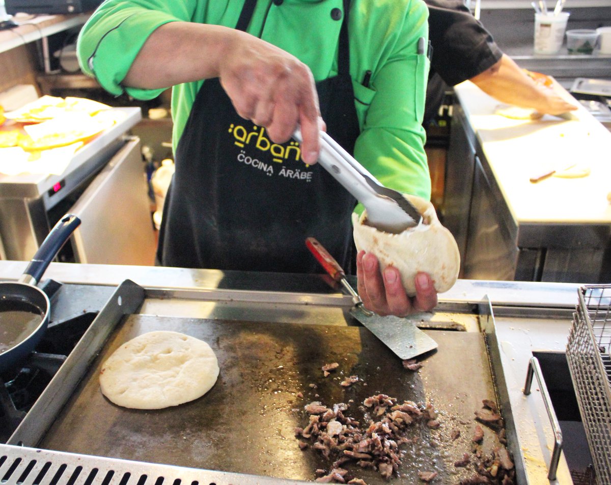 Comida árabe <a href="/semusarbanus/">Arbanus Cocina Árabe</a> en Mesa! Platillo Shawarma! Ya lo probaste? #mesaparatodos #mesanapoles