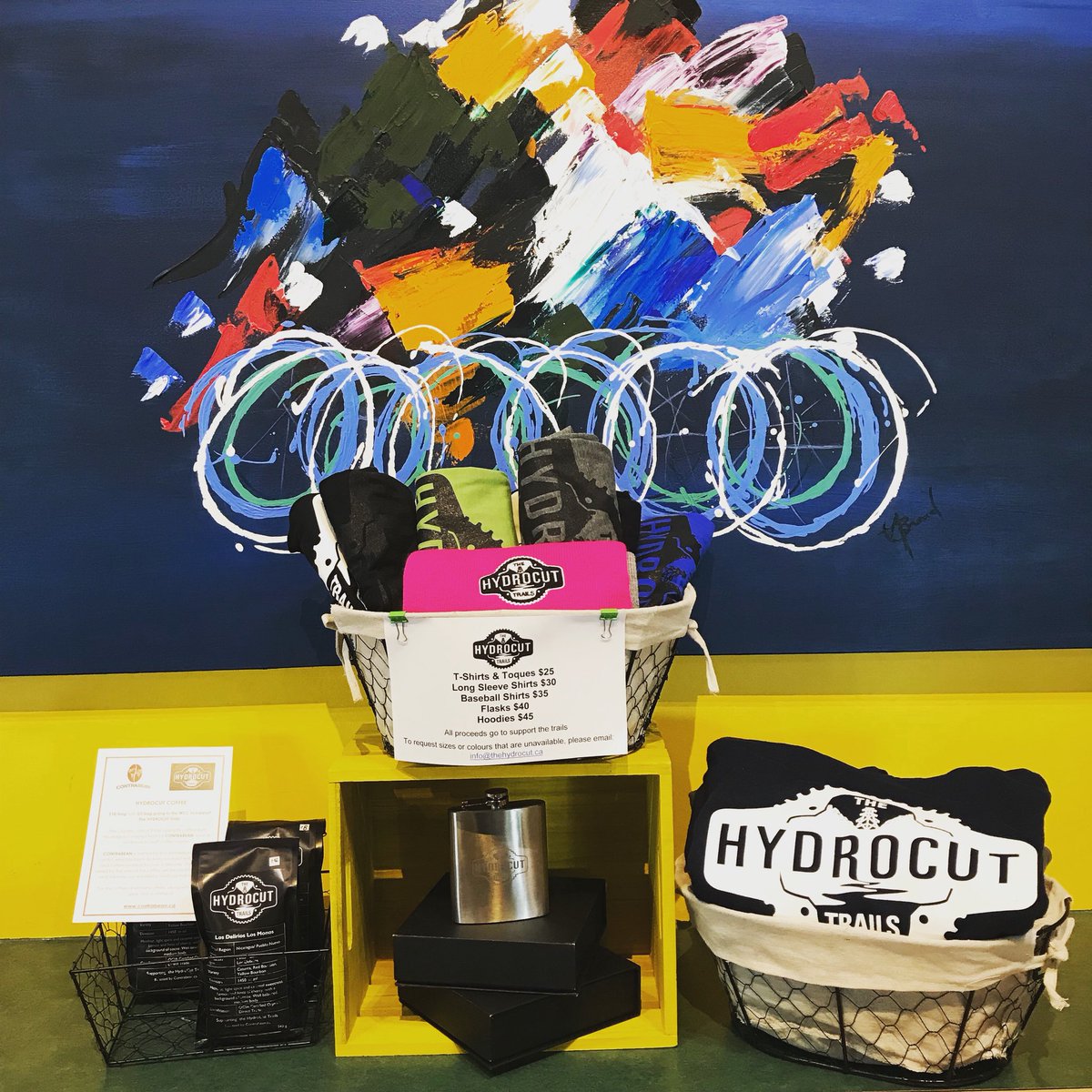ZiggysCycleKW's tweet image. Get your new @WCCTrails gear @ZiggysCycleKW we are happy to preorder sizes and colours in hoodies, baseball-t’s, t-shirts and hats if we don’t have your size! We also have flasks &amp;amp; #contrabean coffee ☕️ #supportlocaltrails #waterloocc #hydrocutgear #supportlocal @RegionWaterloo