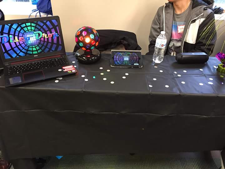 JefeLo_'s tweet photo. at the #MassDigiChallenge showing off our game, Disco Drop with @AnthonyWooJr , Brandon Stempler and Joseph Garcia #Gamepitch #MassDigi #DiscoDrop https://t.co/lkKPGh0Rlb