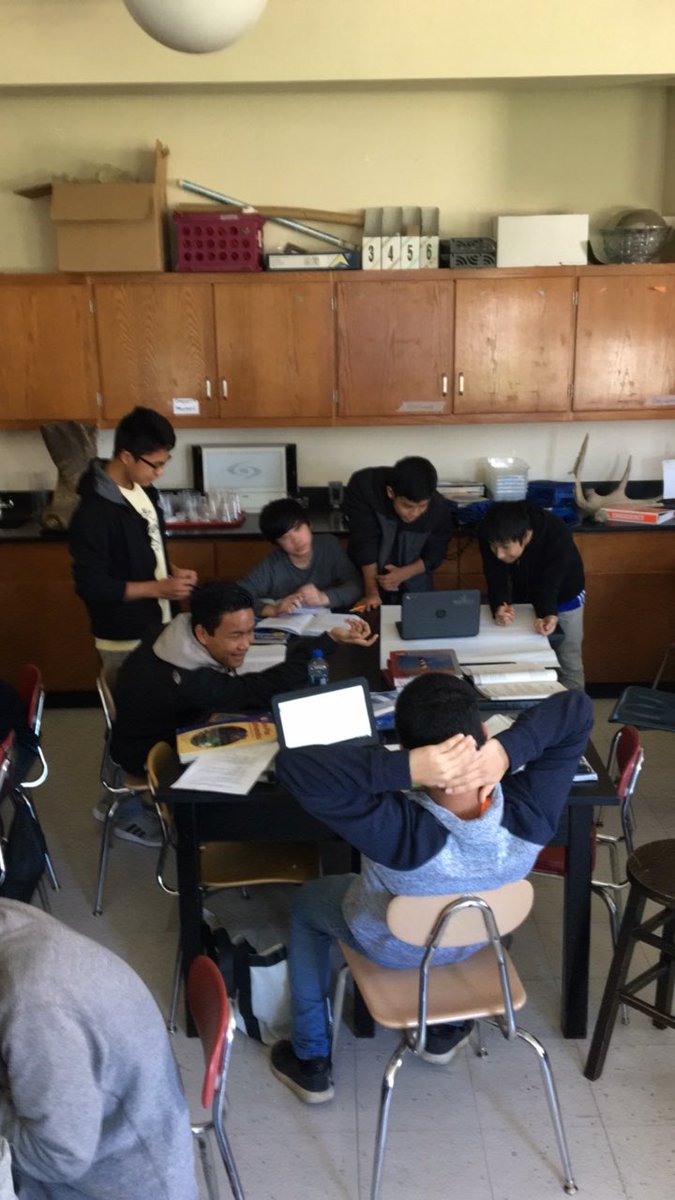 Henley4Science's tweet photo. @WileyMS @WSFCS_Science @MrDscience using evidence to prove the theory of evolution https://t.co/KnWb39Hnv9