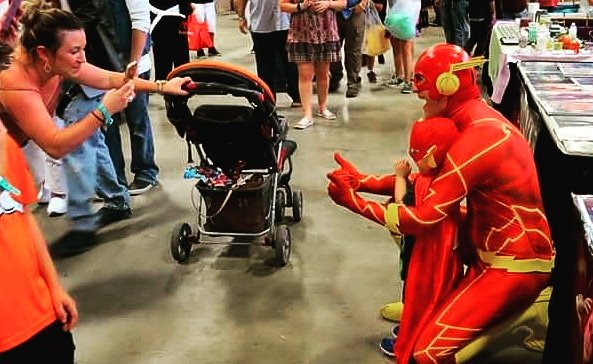 MA_procrastin8's tweet photo. Great photo from a while back with a little speedster. 
#cosplay #cosplayers #cosplayer #cosplayphoto #cosplayphotato #cosplayprofile #cosplayrolemodel #cosplays #cosplaylife #TheFlash #theflashcosplay #miniflash #flashoftwoworlds #cwtheflash #barryallen #dccomics #dccosplay https://t.co/G8n086SeS4