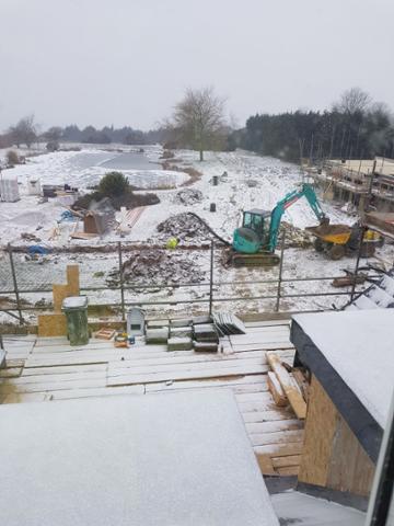 BathDesignBuild's tweet image. #smallbizsnowday Our site in Landsdown is looking pretty frosty! ❄️#Bath #development #build