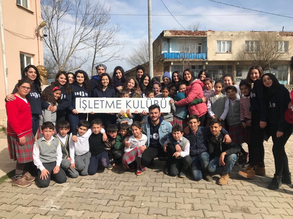 Yıldız İşletme Kulübü tweet media