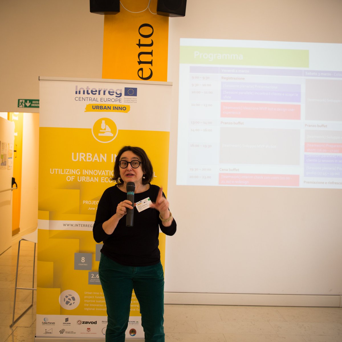 DatiTrentinoit's tweet photo. #odhb2018 -> 48 ore per sviluppare e testare soluzioni di dialogo fra la pubblica amministrazione e cittadini, utilizzando piattaforme per la conversazione su tecnologie mobili, che utilizzano i dati del servizio pubblico. #opendata #opendataitaly #opendatatrentino https://t.co/dEQubxBOFA