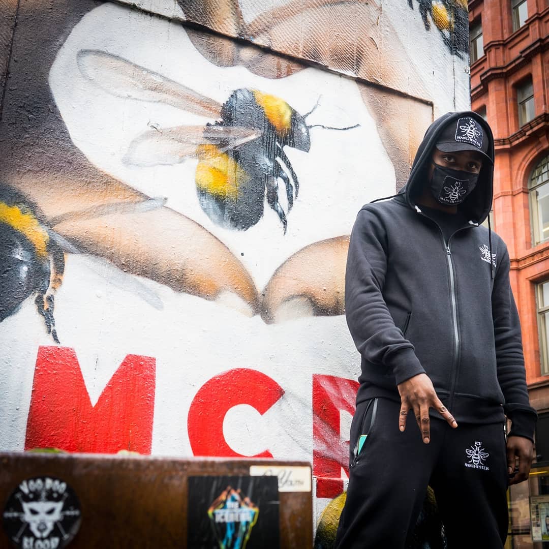 UNITYRADIOFM's tweet photo. @RagoLoco spoke to Unity Radio's @__victoriajane about his anthem of the city 'Manchester Bee'. Winning the @redbull 's Grime - aside for MCR & his thoughts on the music scene outside of London https://t.co/r4hbkIUCkb #Ragoloco #ManchesterBee #UnityRadio #Manchester https://t.co/KbILInXiv7