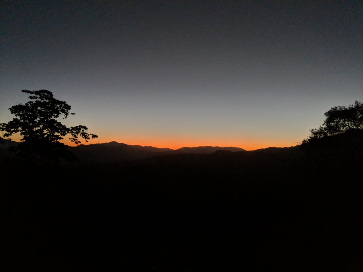 1FitNFunLife's tweet photo. Best sunsets and sunrises from Run Across Haiti with @doWorkorg
See more at https://t.co/D7z486Fedn
@TrailToes @charleyfamilyshopnsave @SawyerProducts #sunrise #sunset #rah #rah2018 #runacrosshaiti #haiti #run #running #dowork #doworkorg #ultramarathon #charity https://t.co/QDZev1605l
