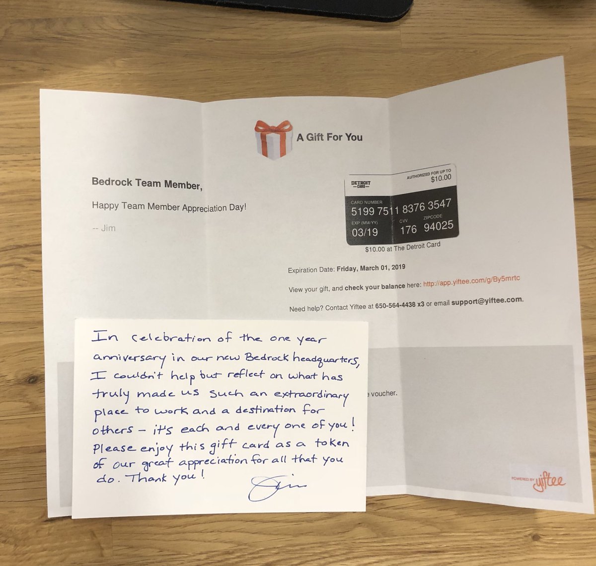 andreakaczmarek's tweet image. Such a thoughtful gift for Team Member Appreciation Day! @BedrockDetroit @BedrockJim  @BedrockTamara #handwrittennote #teammemberappreciationday #employeeappreciationday #thankyou