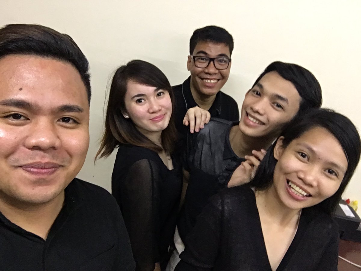 ceejay_eic's tweet photo. Your favorites in a shot. HAHAHA 😂 @michdrei @cheyenneraven26 @lidimilove18 #chekara #AngMoPalagInsecure #TheBlackTeam https://t.co/LTmuUQxKTM