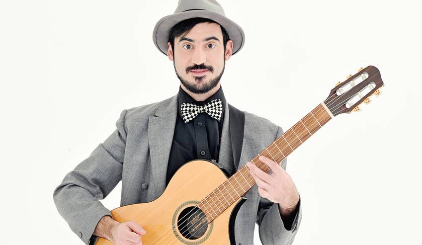 TheR99Show's tweet photo. Musical guest for tomorrow night show is @DeepFriedMan !
This rounds up a spectacular cast of entertainers .
Doors open at 6pm and tickets are available from https://t.co/gKnGT3dP3Q
#MoreFunnyLessMoney https://t.co/yyOEWgoPxc