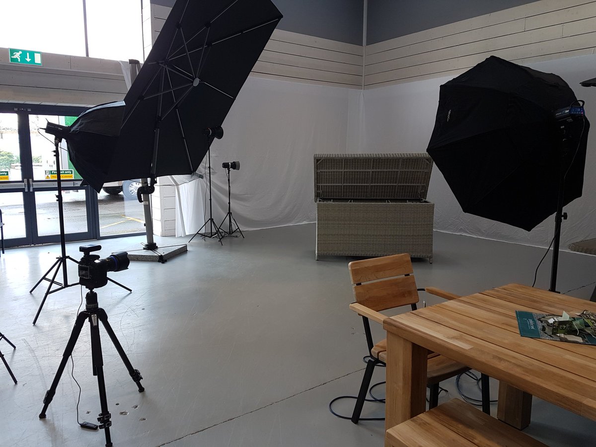PhotoColinB's tweet photo. Two days shooting garden furniture at Frosts Garden centre for the  Spring catalogue  if only we had the weather to match. @frostsgardens https://t.co/m4w9IxPA91