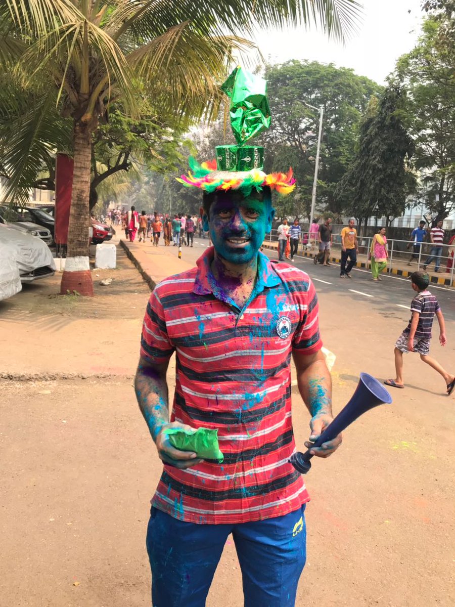 champhardik26's tweet photo. I played it this way,hope you guys also played it your way,wish you all a very happy holi 😁😁🔥🔥 https://t.co/gjRMIZwE9m