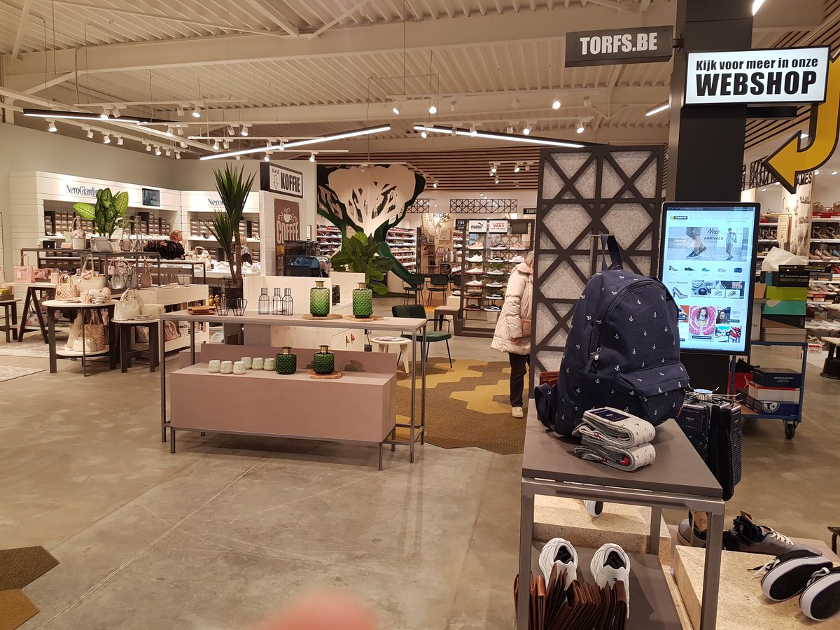 Ontdek het totaal nieuwe #Torfs winkelconcept in Edegem!! Zo fier...