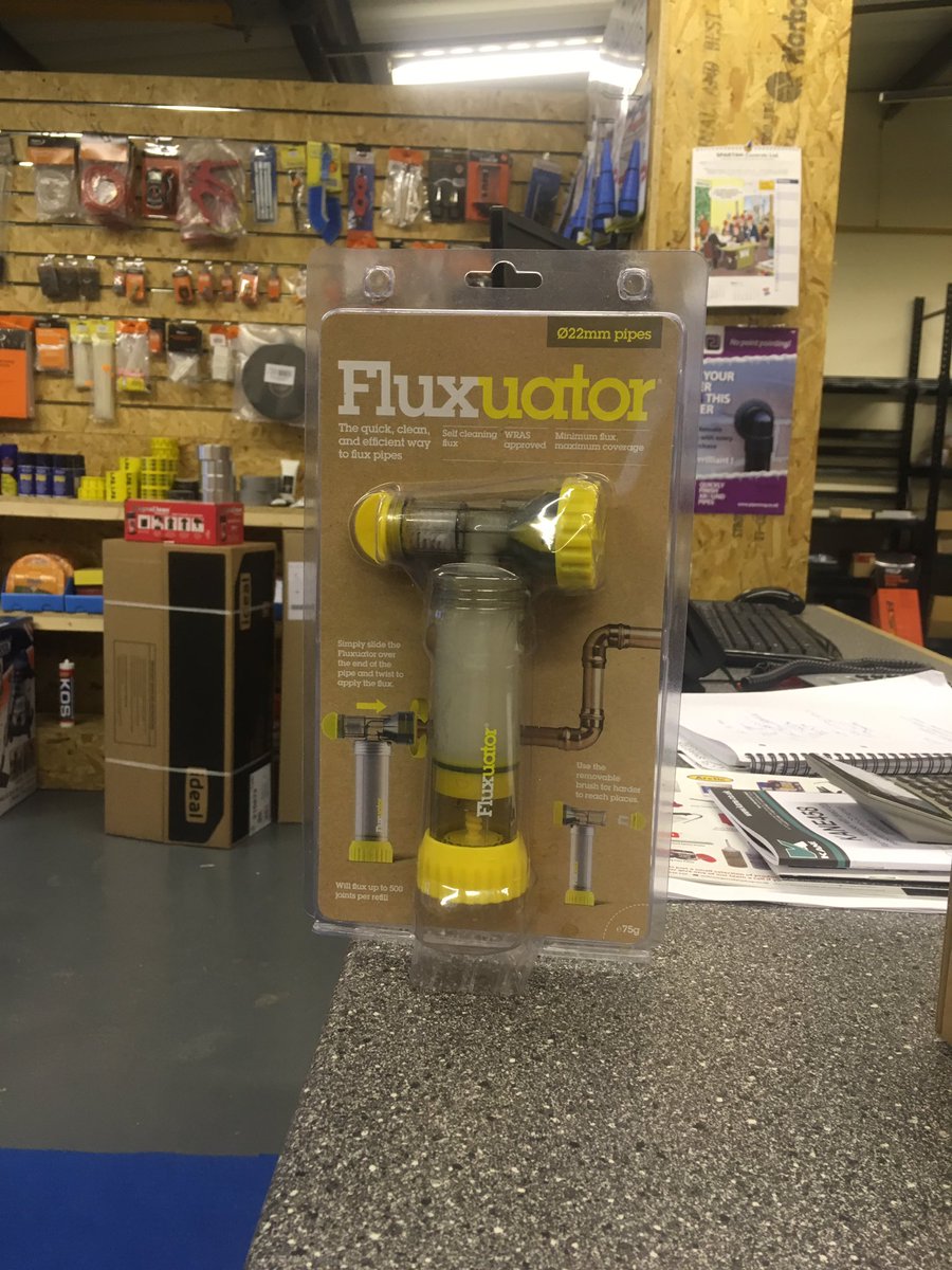 Final got my hands on a <a href="/fluxuator_tool/">Fluxuator</a>  can't wait to give it a go 🤘🏼thank you <a href="/SmarterSwansea/">Smarter Components</a> great service again 👍🏻