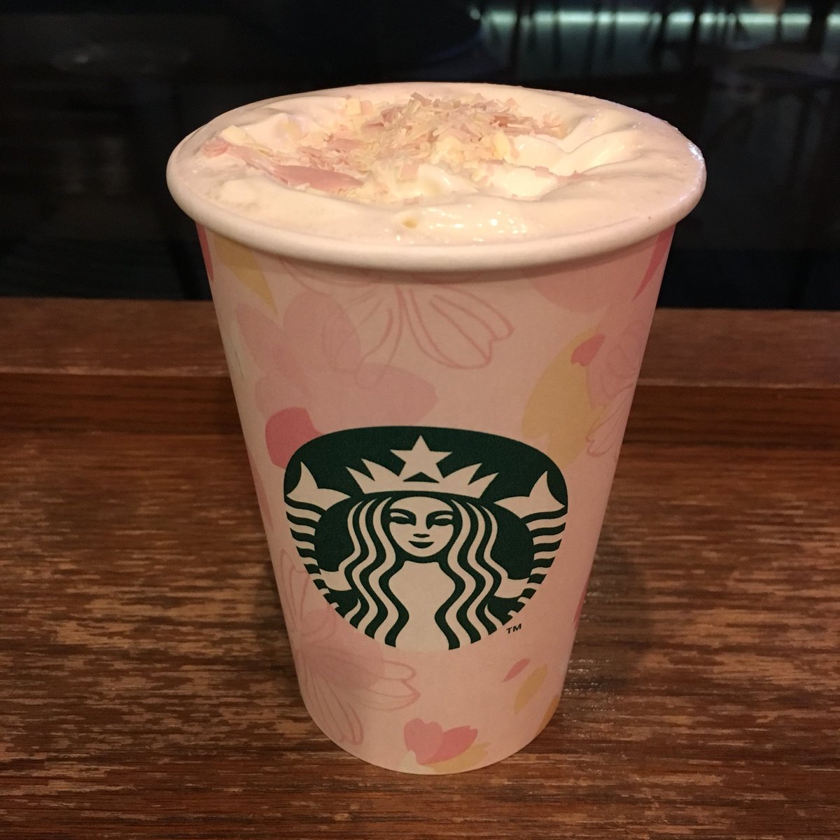 サクラストロベリーピンクミルクラテ サクラストロベリーピンクミルクラテ