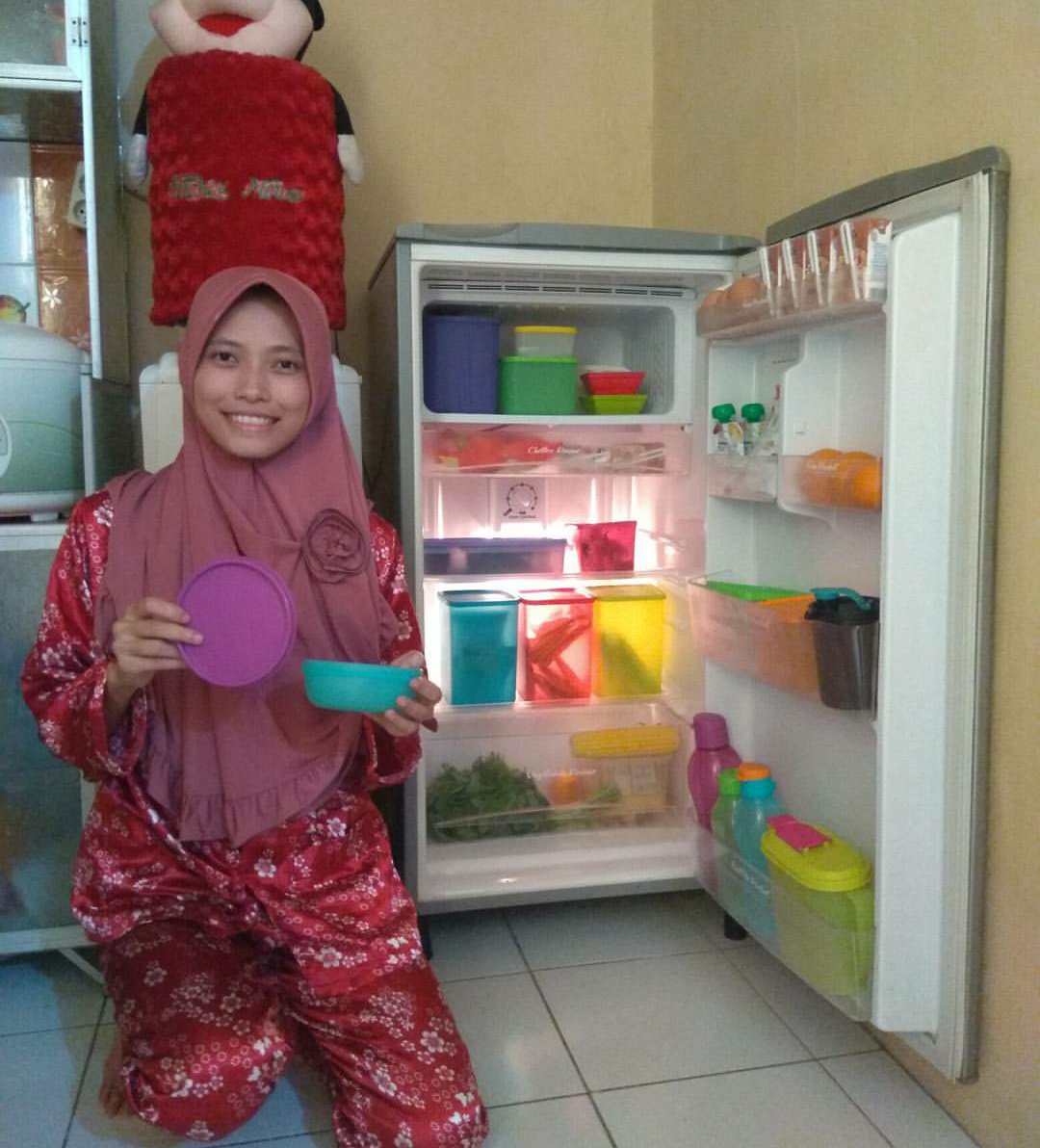 ipaa2122's tweet photo. Pakai Tupperware membuat bahan makanan mjadi lebih awet & tidak terkontaminasi oleh bakteri jahat. Selain itu kulkas lebih rapi, bersih & higienis
Terimakasih @tupperwareID
#IniKulkasGue
#TupperwareFridgeCollection
Yuk ikutan
@DesmaDiana1 @lovely_dina @Ayoe83Ayu https://t.co/DNo8hvuta0