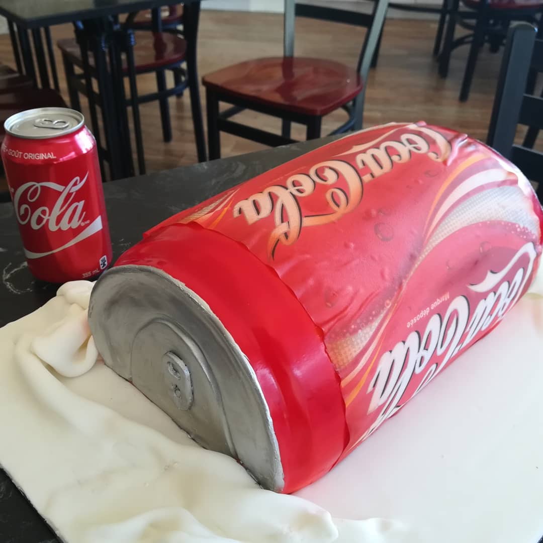 Supersized coke... birthday cake!

#coke #cokacola #birthdaycake #birthday #cokecake #carvedcake #custombirthdaycake #customcake #patriciascakecreations #cakecreation #hugecake #torontobakery #yyz #the6ix #eatthe6ix #silver #handpainted #ediblesilver #etobicokecakes #torontocakes