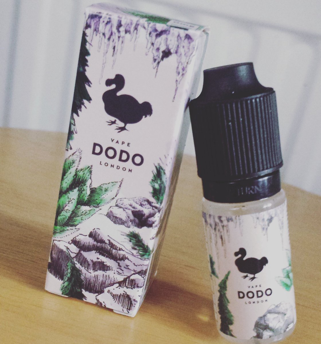 VisionVapes's tweet photo. Alpine Berry from Vape Dodo a delicious mix of red berries with a cool hint of freah mint leaves! go over check these guys out for some awesome juices! 🔥✌💨👍🔥 #Ejuice #ELiquid #Vape #vapelife #vapefam #vapejuice https://t.co/OgAmi1Tu4b