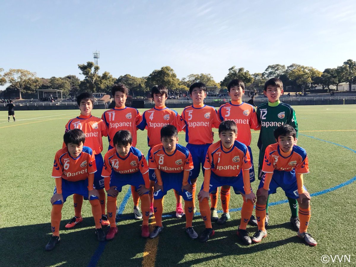 ｖ ファーレン長崎アカデミー 非公式 A Twitter 訂正 3 4 日 10 00 長崎市総合運動公園運動広場 高円宮杯u 15サッカーリーグ18長崎県faリーグ 第4節 ｖ ファーレン長崎u 15 キックスfc 公式ページは14 となっていますが そちらが誤りとの情報を
