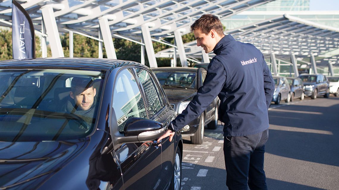 BxTendances's tweet photo. Le service qui nous manquait ! #bluevalet https://t.co/QcvBb5bNxa https://t.co/h9yZ705srG