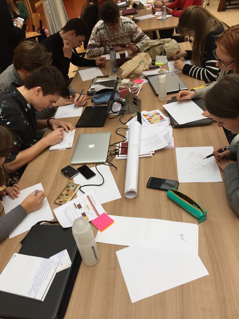 Throwback naar hele fijne ontwerpsessie met 68 studenten van <a href="/Fontys/">Fontys</a> Muziekeducatie en Hogeschool de Kempel! #agendazitlekkervol bij <a href="/FontysED/">Fontys Edu Designers</a>