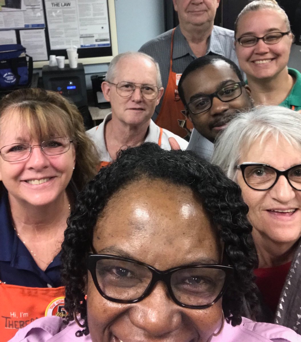 Team Apopka loves The Home Depot vision plan! Taking Care of our People #bestteamever <a href="/SteveTHDHR12/">Steve Simons</a>