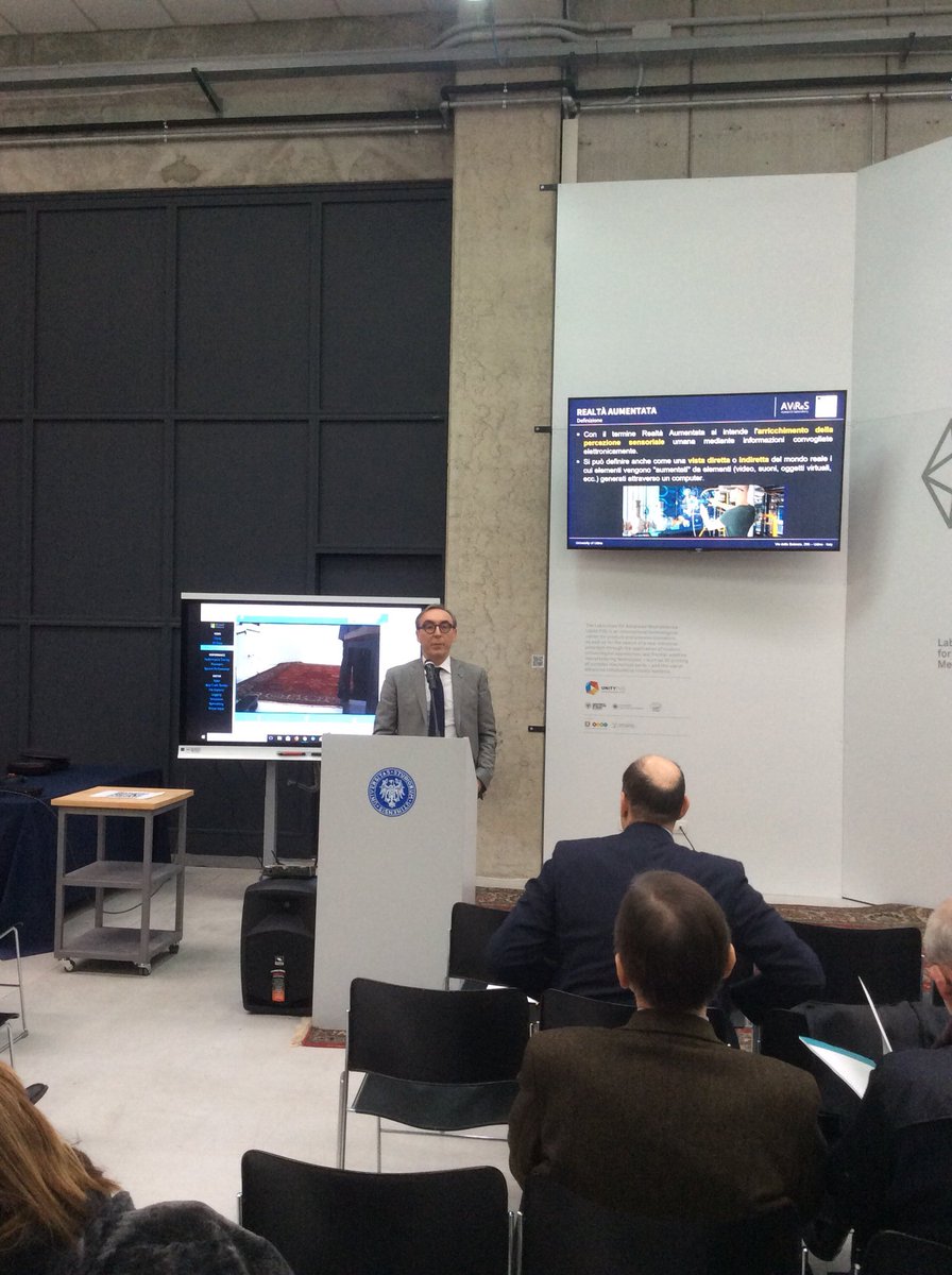 LamaFVG's tweet photo. Parla il prof. Gianluca Foresti @uniud @AviresLab https://t.co/K0NpSKqXZd