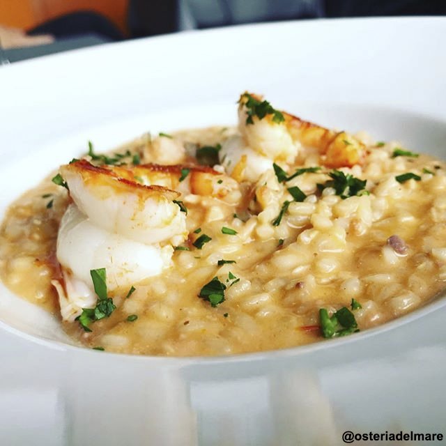 Port_Tarraco's tweet photo. Italian elegance and Mediterranean airs are the ingredients of this gastronomic meeting point on the waterfront at #MarinaPortTarraco #OsteriadelMare https://t.co/QrAGEVwv7N