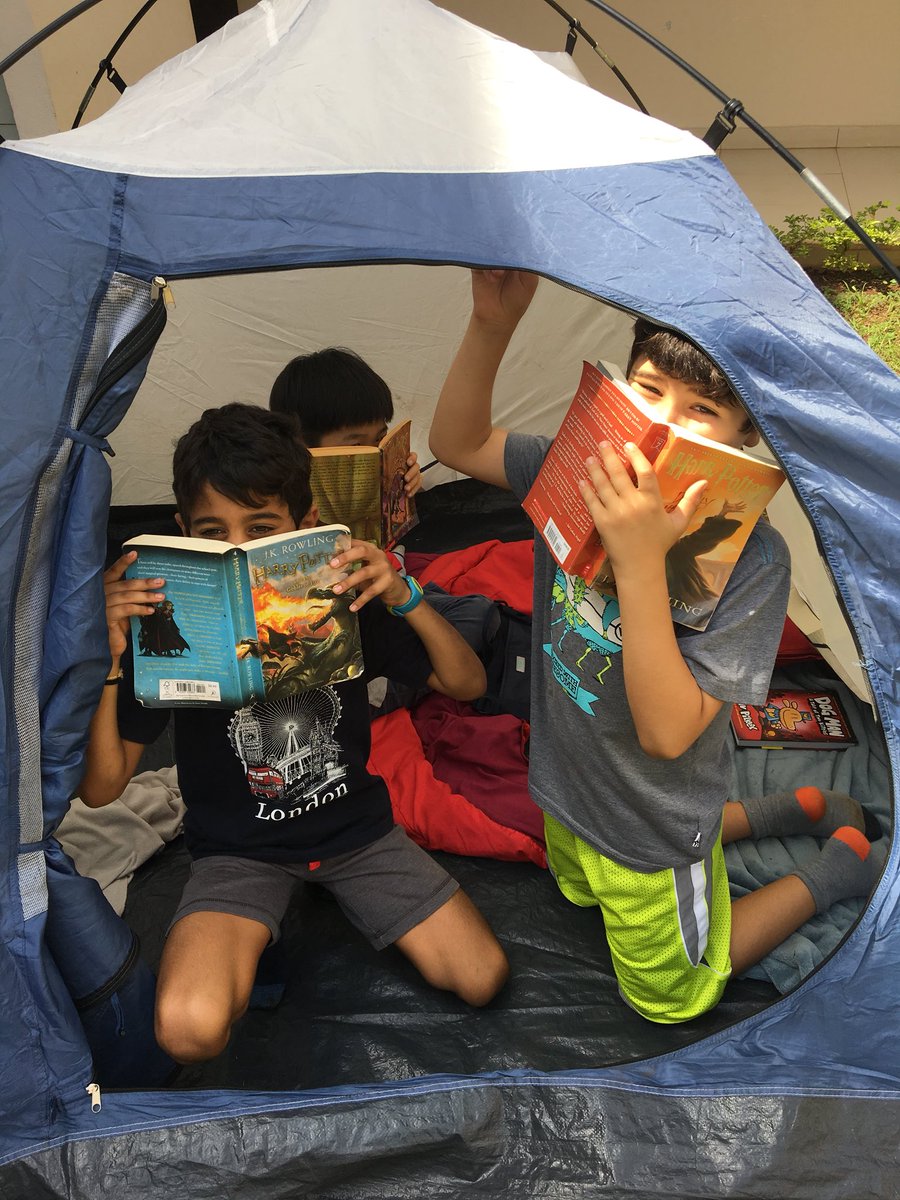 Check out G2 Ss enjoying s’more books during the #DrSeussbirthday Camp-Out w <a href="/MsJaeckel/">Michelle Jaeckel (she/her)</a>