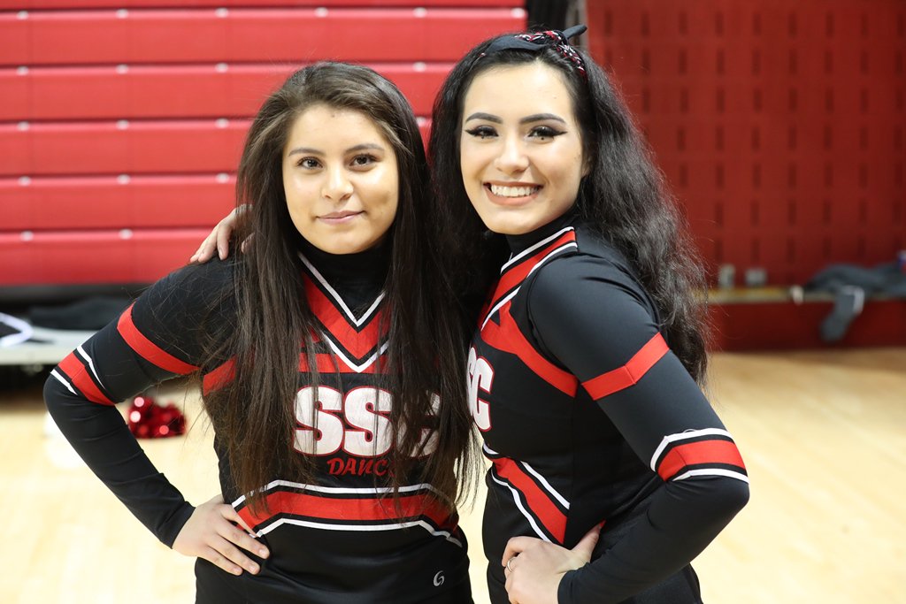 SSCcardinalNews's tweet photo. SSC Dance representing the Cardinals at the 2018 State Tournament in Lincoln. Very proud of this very talented team. #SSCdance #CardPride https://t.co/FuDbt1vehy