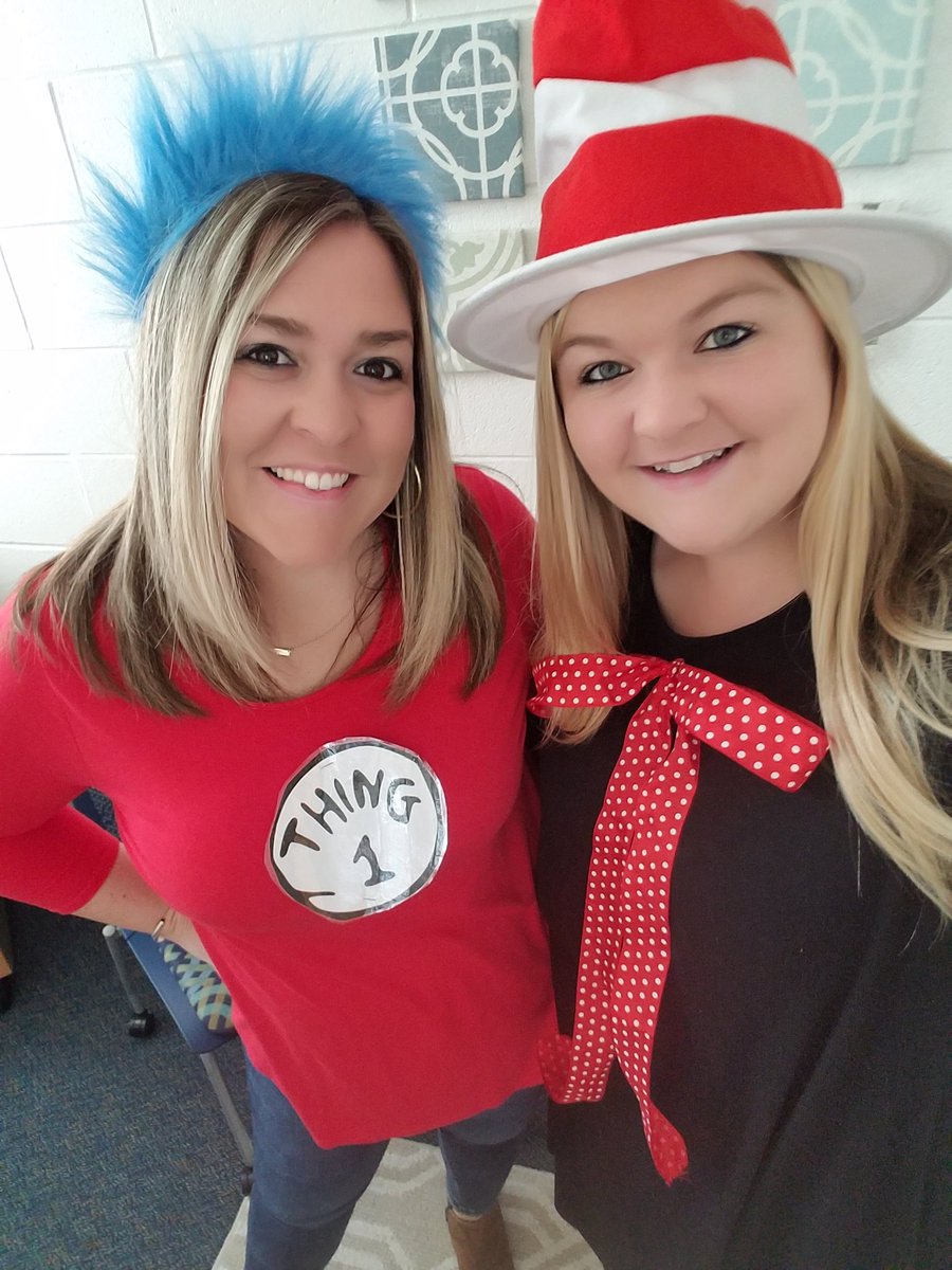 Happy Birthday #drseuss! 📚🎉🎈 #ReadAcrossAmerica #pgesflyers <a href="/MsSnydersClass/">Ms. Snyder</a>