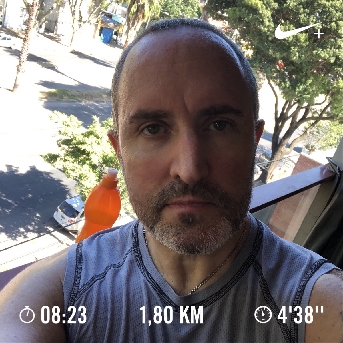 adrianfperez's tweet photo. #entrenandoafull #rosario #LaFlorida #nikerunning #nikerunclub https://t.co/U1cPd4yui3