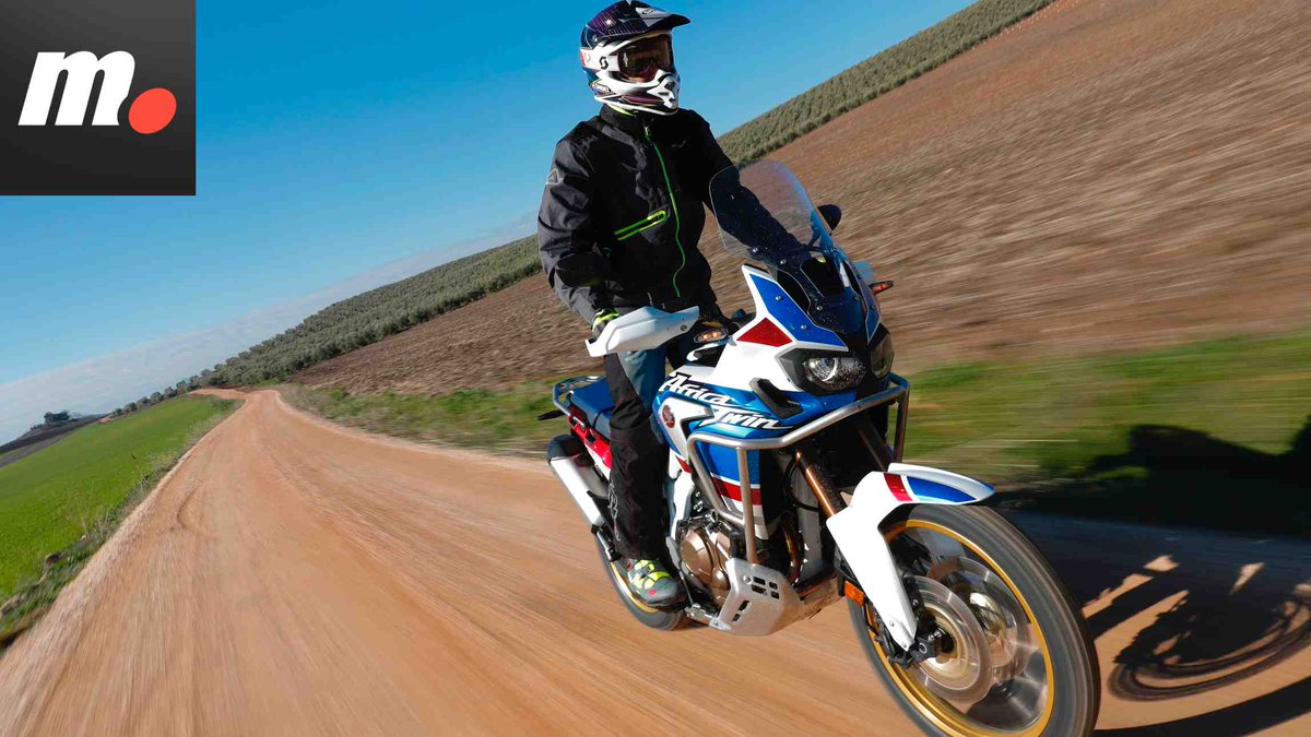 motosnet's tweet photo. La completa presentación internacional de la @HondaMotosES CRF 1000 L Africa Twin, con su versión Adventure Sports y el renovado también X-ADV. Un completo vídeo así como reportaje de dos de las Honda más interesantes en 2018. https://t.co/uFHGfppmmg @davidremon https://t.co/QvukTa9cdk